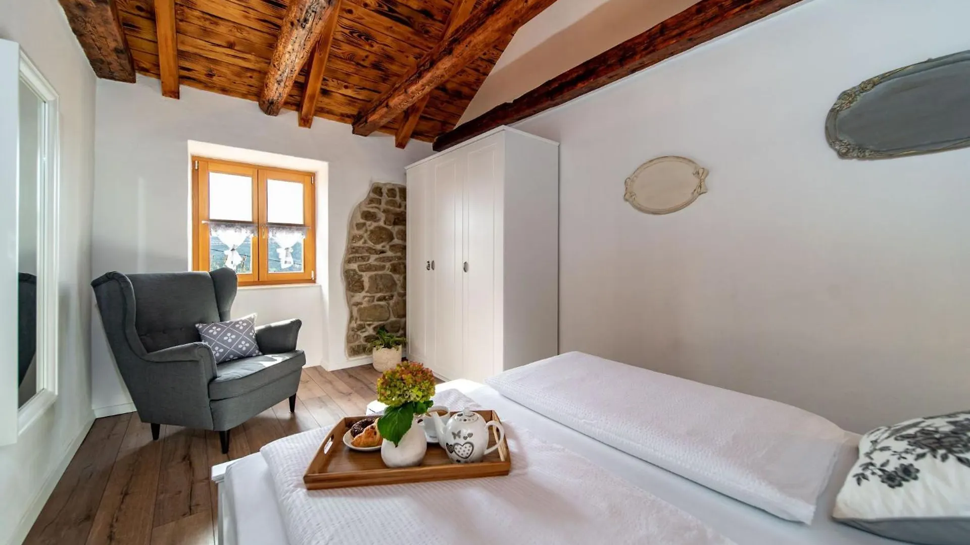 Apartment In Lopar Mit Garten, Grill Und Terrasse クロアチア