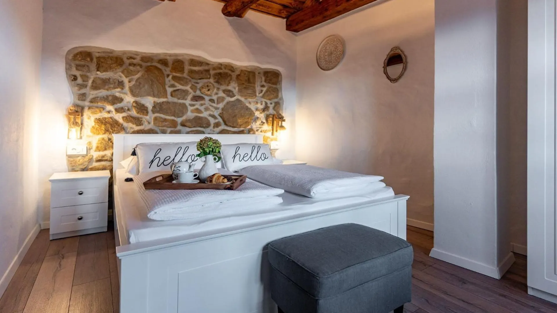 Apartment In Lopar Mit Garten, Grill Und Terrasse