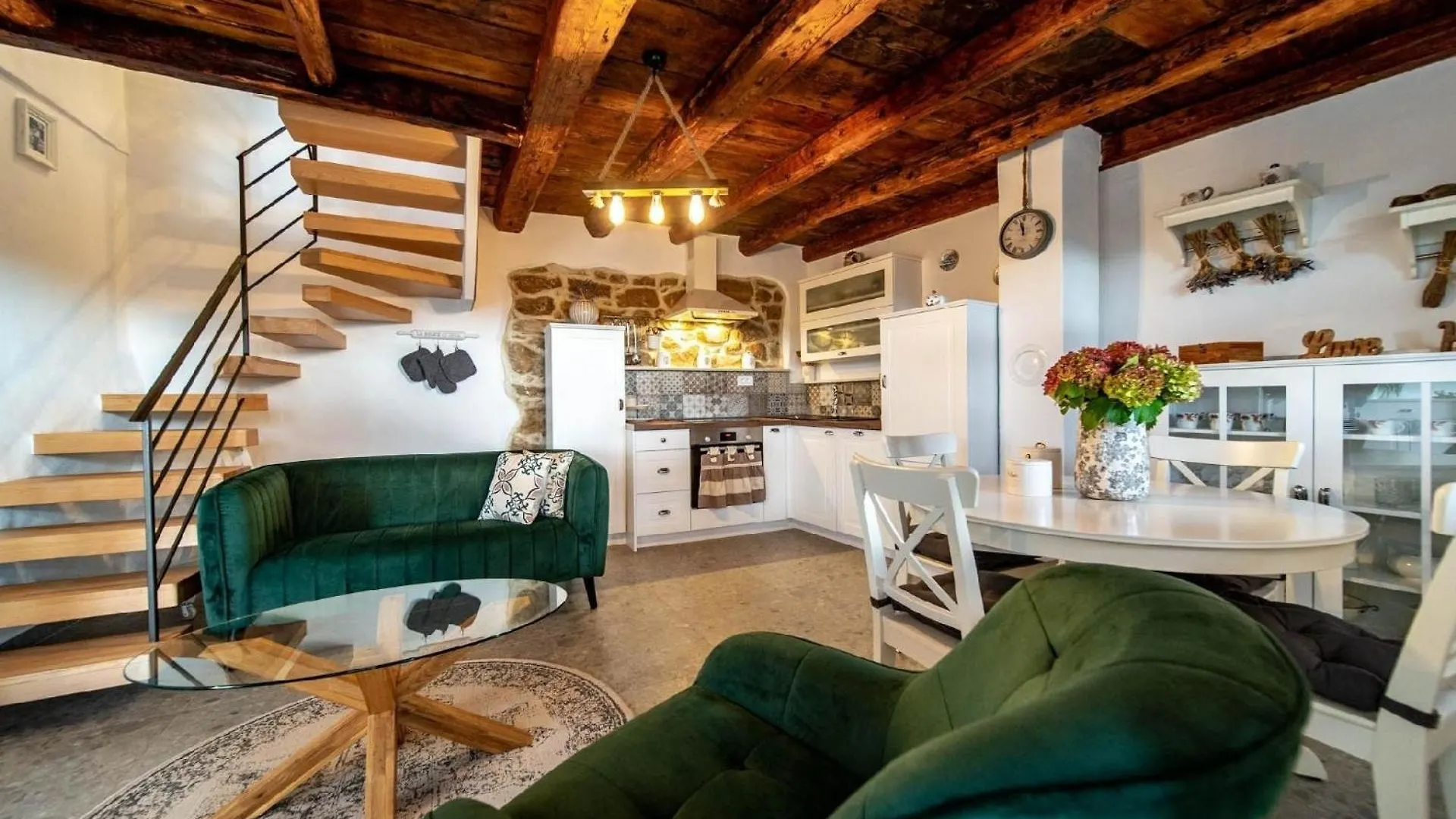 Apartment In Lopar Mit Garten, Grill Und Terrasse